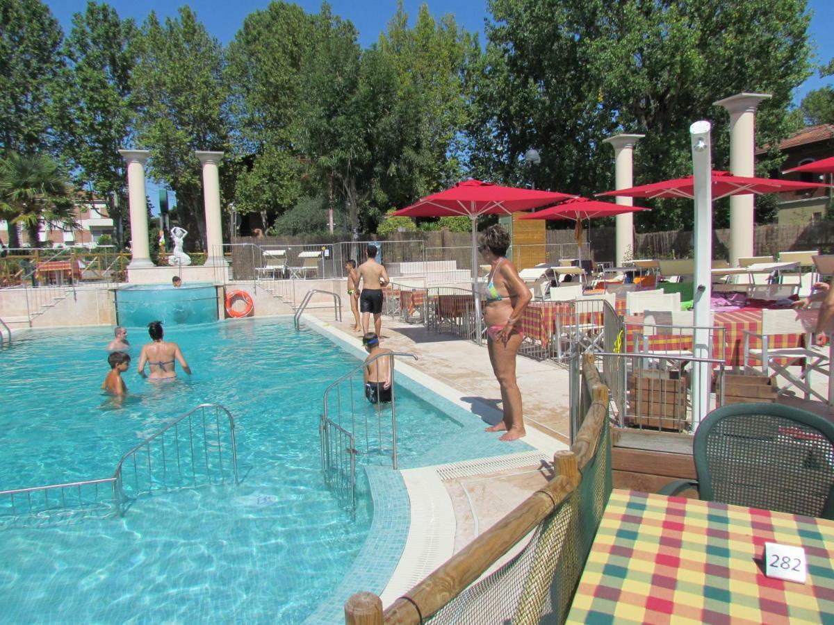 ホテル Sul Bacino Massa Lombarda エクステリア 写真