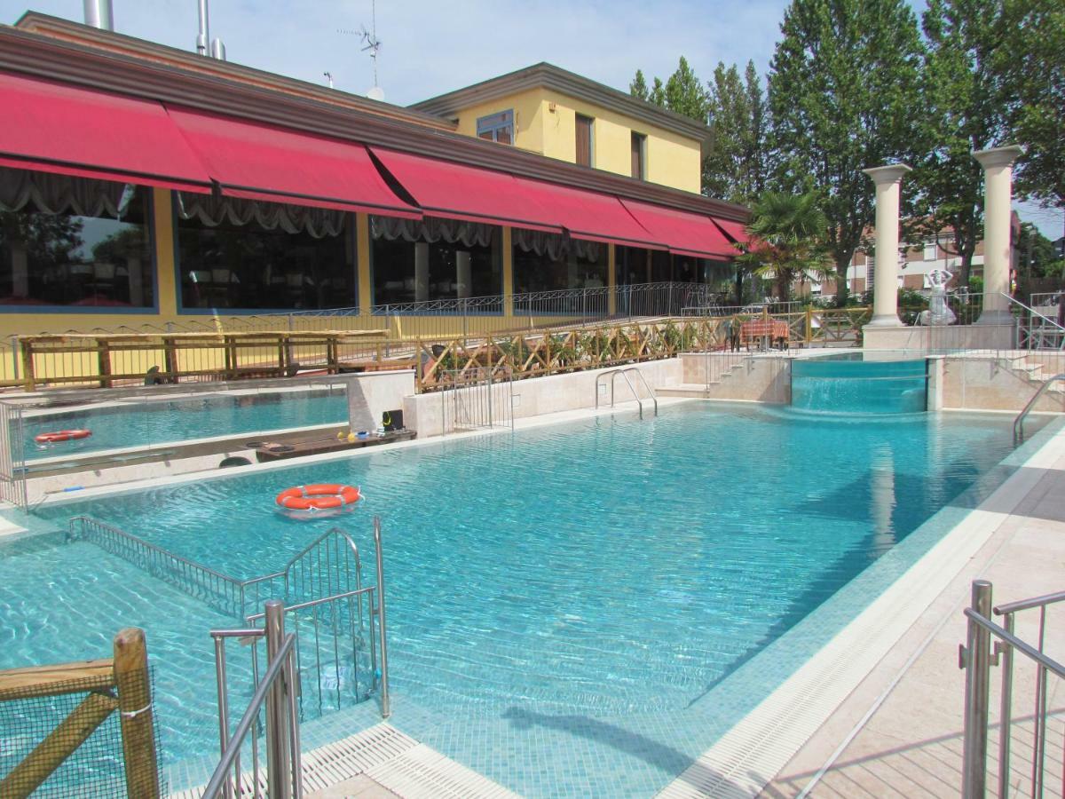 ホテル Sul Bacino Massa Lombarda エクステリア 写真