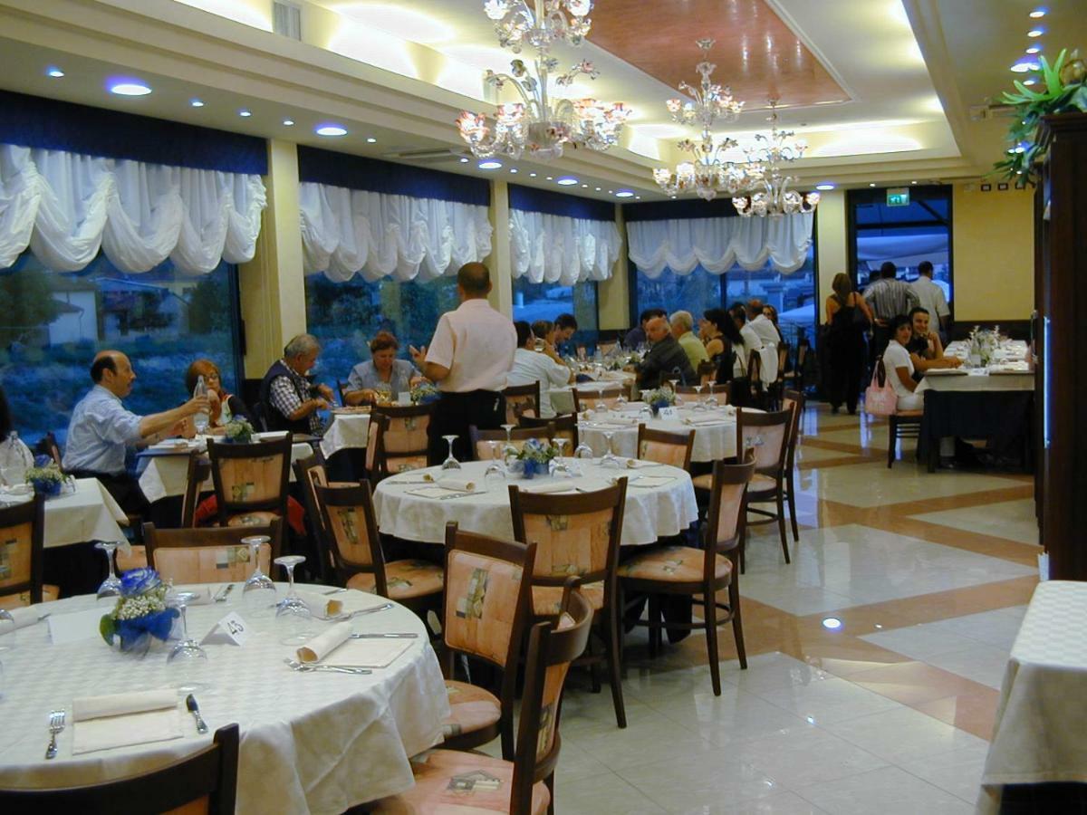 ホテル Sul Bacino Massa Lombarda エクステリア 写真